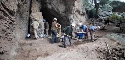 Пещеру с костями и инструментами возрастом 14 000 лет нашли турецкие археологи