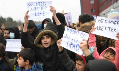 Борис Долгов - Беженцы устроили митинг. Почему они не хотят возвращаться домой - lv.baltnews.com - Россия - Афганистан - Латвия