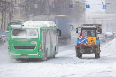 На Среднем Урале ГИБДД пригрозила перекрыть дороги, если их не будут нормально чистить