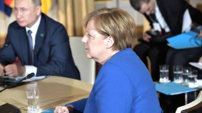 Ангела Меркель призвала Германию вести диалог с Россией по ситуации в Донбассе