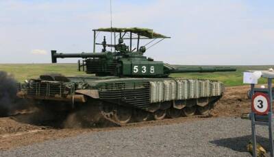 Защитные «козырьки» от Javelin на российских Т-72: специалисты в них не верят