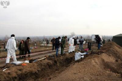 «Цифры очень страшные»: в Донбассе нашли тела нескольких тысяч...