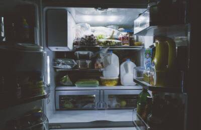 Какие 5 секретов помогут защитить холодильник от неприятного запаха
