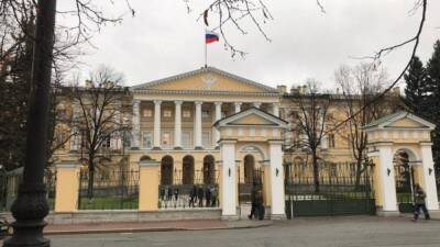 Минимальный взнос на капремонт домов в Петербурге остался на прежнем уровне