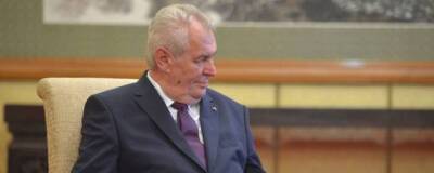 Президента Чехии Земана из-за ковида возвратили на лечение в военный госпиталь