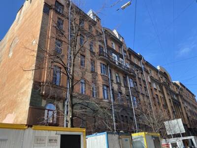 Жители дома Чубакова на 11-й линии В.О. добились спасения исторического здания
