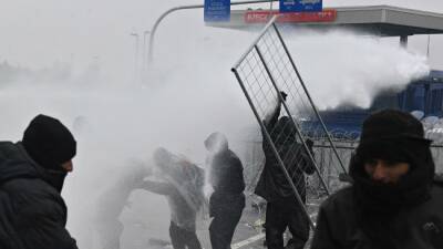 Анна Михальская - Мигранты устроили бунт в польском центре для нелегалов - eadaily.com - Ирак - Польша