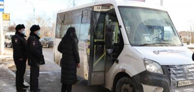В Иркутске проверили соблюдение санэпидемтребований в общественном транспорте