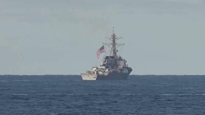 Российские военные следят за эсминцем ВМС США, вошедшим накануне в акваторию Черного моря
