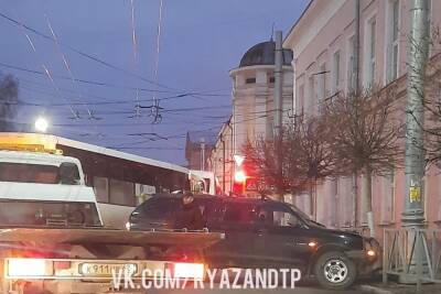Утром 26 ноября из-за аварии в центре Рязани образовалась пробка