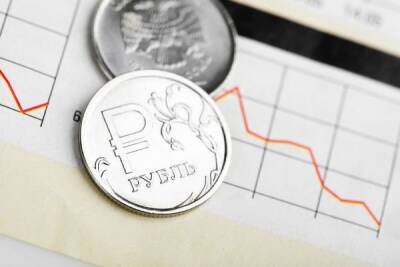 Эксперт предупредил о возможном обвале котировок акций и рубля