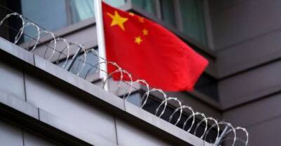 Посольство Китая в Литве приостановило оказание консульских услуг