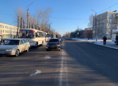 В Кургане за одно утро сбили двух человек, в том числе подростка