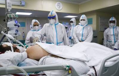 В России за сутки выявлено 34 690 заразившихся коронавирусом