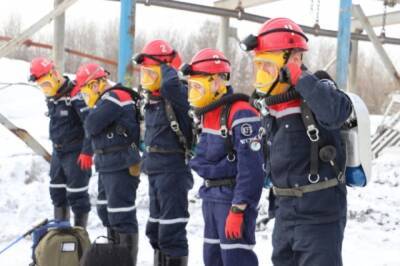 Путин подписал указ о награждении спасателей в Кузбассе орденами Мужества
