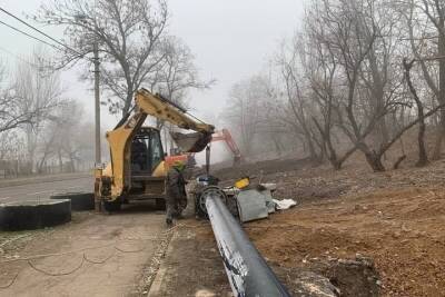 В Куйбышевском районе Донецка идет реконструкция водовода