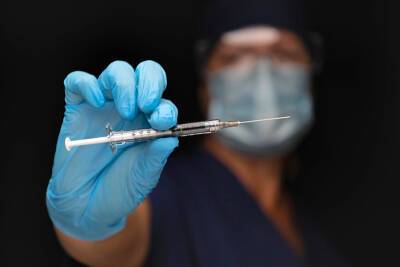 В России выдали патент еще на одну вакцину от коронавируса