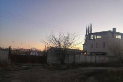 В Астрахани при разборе металлического ангара погиб рабочий