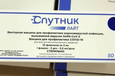 Михаил Мурашко заявил об эффективности ревакцинации «Спутником Лайт»