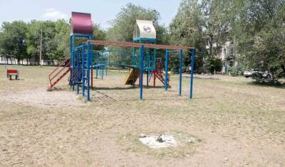 В Уфе снесут все небезопасные детские площадки