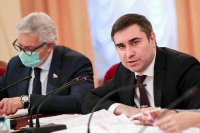 Хубезов: медицинское сообщество поддерживает законопроекты о QR-кодах