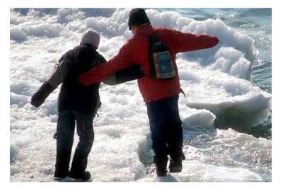 Девятилетний мальчик погиб, провалившись под лёд в Северодвинске