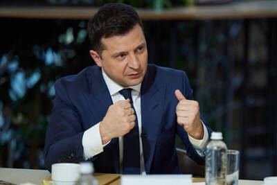 Оценено заявление Зеленского о планах Ахметова совершить госпереворот на Украине