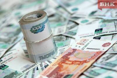 Ухтинец «инвестировал» шесть миллионов рублей в мошенников