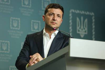 Зеленский назвал попавших под санкции Совбеза украинцев нелюдями