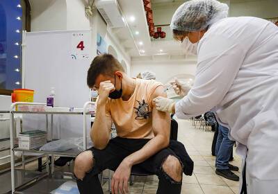 В Москве создали механизм для получения медотвода от вакцинации