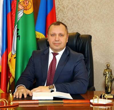 Мэр кузбасского города отправлен в отставку из-за банкета в день взрыва на шахте