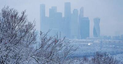 Оттепели и сильные морозы ожидают центр европейской части России зимой