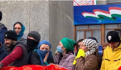 Второй день протестов в Хороге: переговоры митингующих с властями завершились безрезультатно