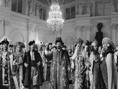 Какие русские дворянские рода пошли от Чингисхана - Русская семерка