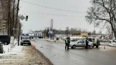Спасатели потушили пожар после взрывов на оборонном заводе в Дзержинске