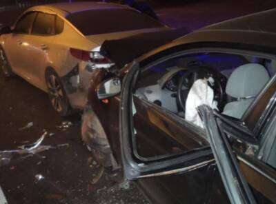 Под Киевом столкнулись четыре авто: пять людей пострадали. ФОТО