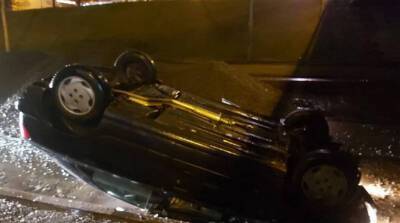 Автомобиль опрокинулся на ул.Вирской в Минске