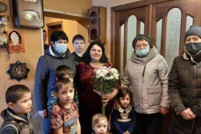 В Пензе поздравление получила мама 11 детей