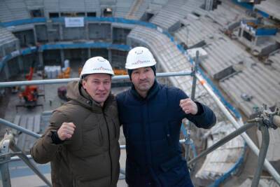 Олимпийцы Саитов и Гайдарбеков посетили стройку «СКА Арены»