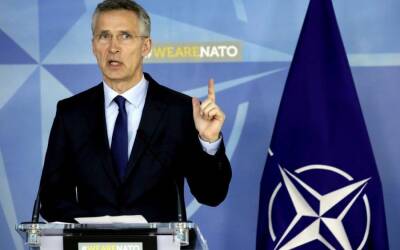НАТО не будет воевать за Украину в случае вторжения России – Столтенберг