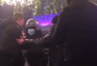 В пяти кафе Ульяновска разогнали незаконные вечеринки. Задержаны 100 человек