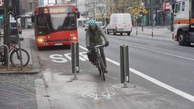 Безумие на дорогах Бремена: моя опасная для жизни велоэкскурсия по городу