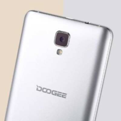 Дебют смартфона Doogee V20 с двумя экранами состоится в начале января