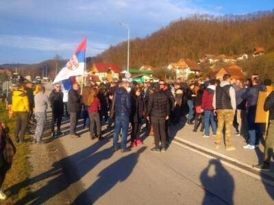 В Сербии прошли массовые протесты из-за новых законов, задержаны по меньшей мере десять демонстрантов