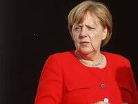Зеленский и Меркель обсудили ситуацию с безопасностью на границах Украины