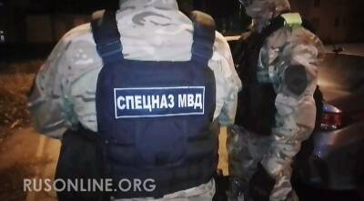 Жесткое задержание дагестанцев в Астрахани избивших девушек в кафе (ВИДЕО)