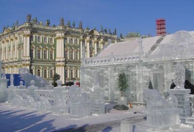 Хрустальный городок появится на Дворцовой площади 1 января