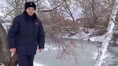 В Мордовии поощрят полицейского, который, рискуя жизнью, вытащил провалившегося под лед мальчика