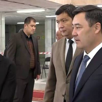 Явка на парламентских выборах в Киргизии за первые два часа голосования составила 2,91%