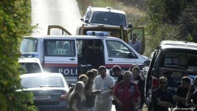 Австрия арестовала 15 человек, подозреваемых в незаконном ввозе мигрантов: среди задержанных - украинцы